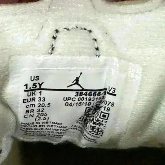 Nike Air Jordan 6 Retro GG Alligator 384666-110--Size 1.5Y - Picture 2 of 7